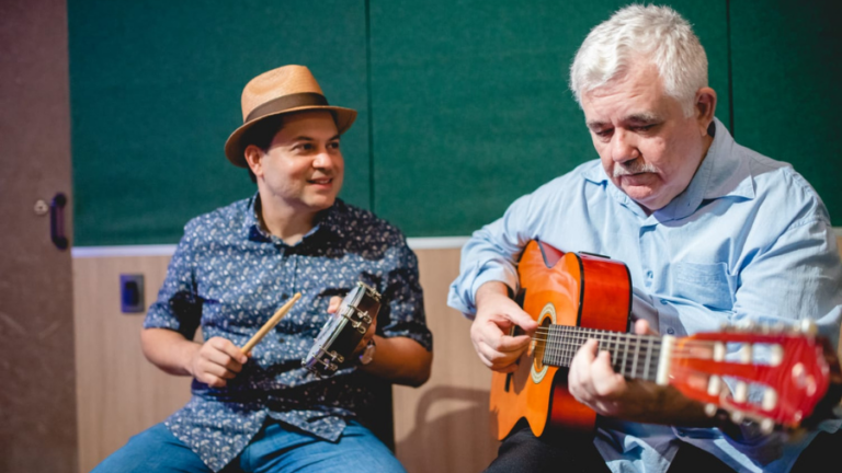 Confraria Mambembe lança o livro O Tangedor de Caranguejo, show com Nega Lu e lançamento do álbum Valsa do Tempo, de Luciano Franco e Luis Lima Verde com artistas  convidados acontecem este final de semana no Cantinho do Frango