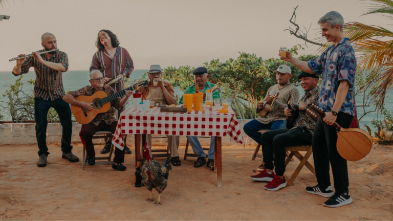 Caixa cultural Fortaleza apresenta espetáculo musical Macaúba 80