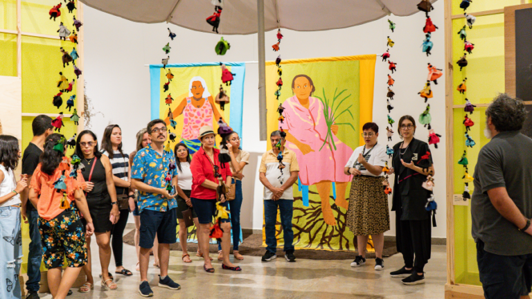 Pinacoteca do Ceará recebe escritor Joca Terron e artista Jota Mombaça na programação desta semana