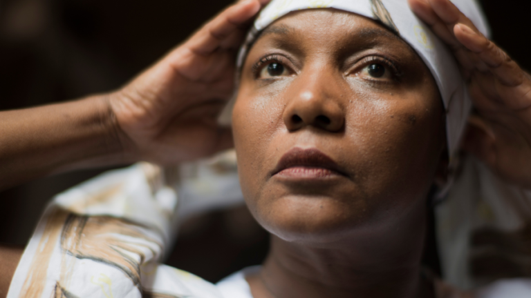CAIXA CULTURAL FORTALEZA APRESENTA O ESPETÁCULO SOBRE A AUTORA CAROLINA MARIA DE JESUS