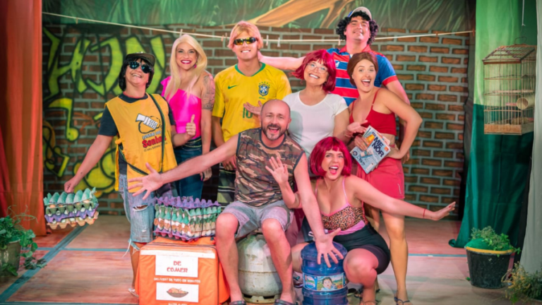 Novo espetáculo de Carri Costa, “Xibiu – A Comédia das Quebradas” estreia dia 1° de junho no Teatro da Praia