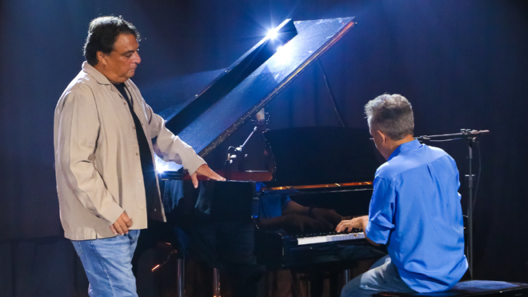 Dia 14 de maio: Paulo Façanha e Adelson Viana realizam novo show “Das dunas brancas” no Esquina Brasil