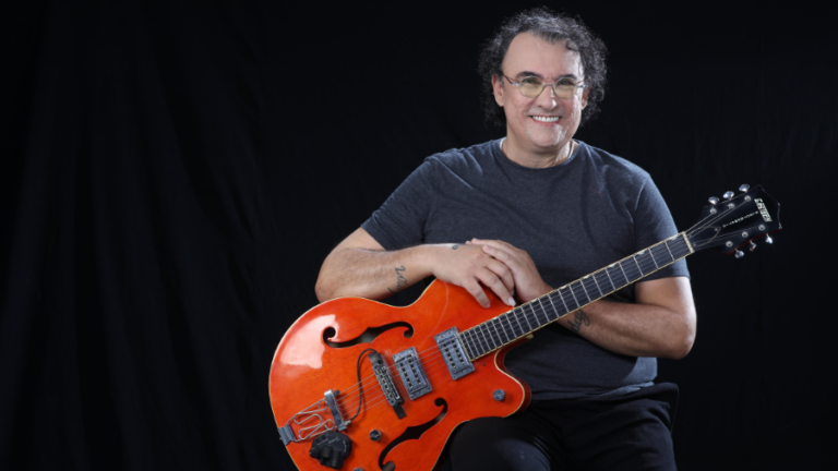 Davi Duarte canta seus grandes sucessos em shows sábado, 29/6, no CCBNB, e terça, 2/7, no Esquina Brasil