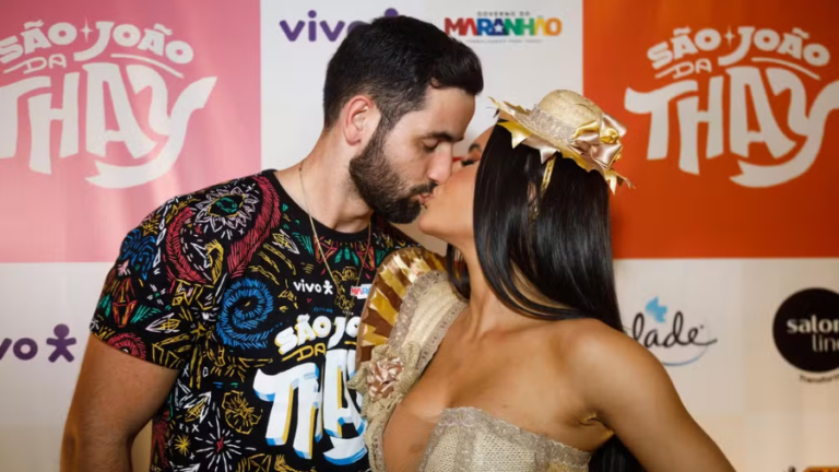 Isabelle e Matteus trocam beijos no São João da Thay e revelam onde será o primeiro Dia dos Namorados