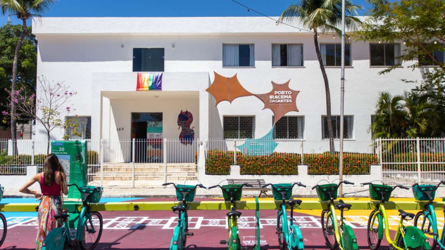 Educação