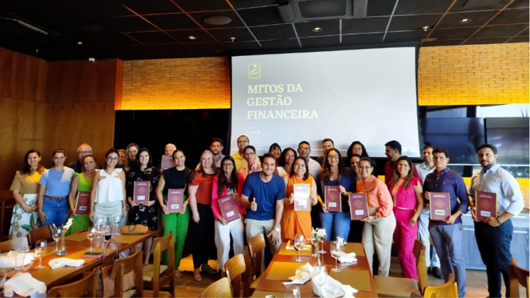 Sindialimentos Ceará debate mitos financeiros com associados
