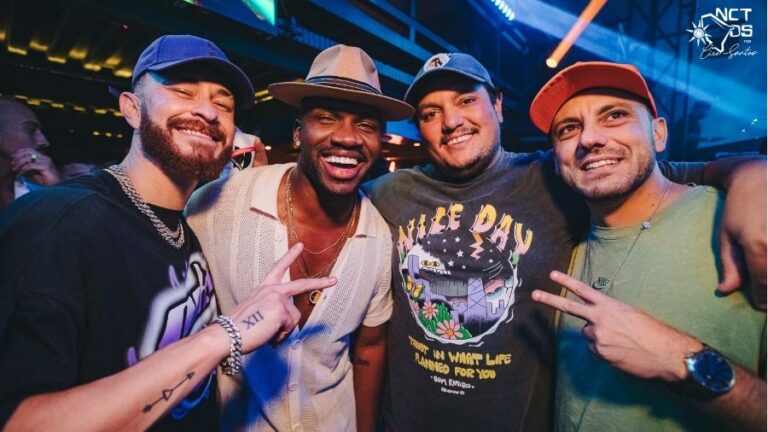 Fred Bruno e Caio Castro curtem o clima retrô da festa Pagode do Chuvisco – Anos 90, em São Paulo