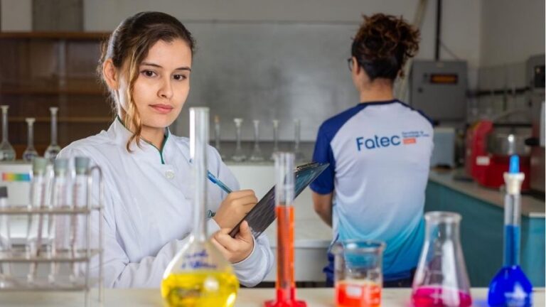 Centec e Secitece abrem inscrições de vestibular para Fatecs com 225 vagas