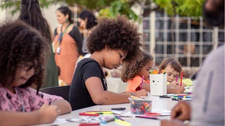 Falas públicas com Eduardo Frota e André Parente e programação infantil são destaques na Pinacoteca do Ceará