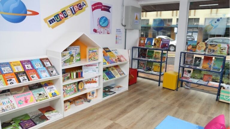 Biblioteca de escola pública de Aracati passa a integrar o Mundoteca, projeto patrocinado pela Alupar para promover e democratizar o acesso à leitura.