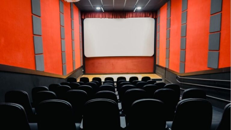 Cine Falb Rangel será reaberto nesta terça-feira (26)