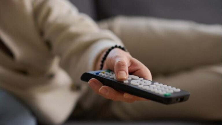 Confira programas para assistir em família com a nova parabólica digital