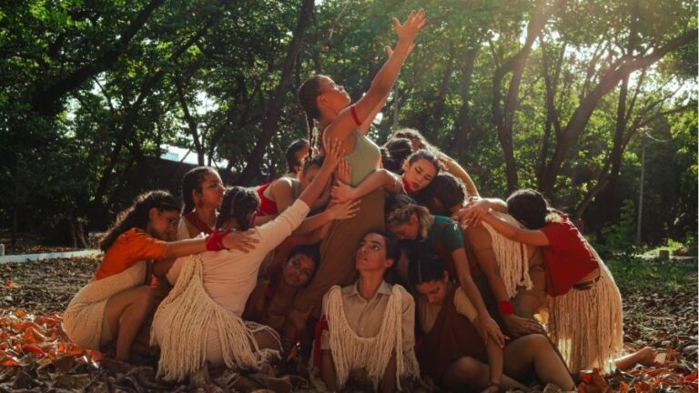 Escola Pública de Dança da Vila das Artes apresenta espetáculos de final de ano no Theatro José de Alencar
