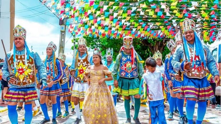 Visite o Juazeiro e Crato e viva o Natal Popular do Cariri: música, tradição e cultura popular para saudar os festejos natalinos nas férias de final de ano