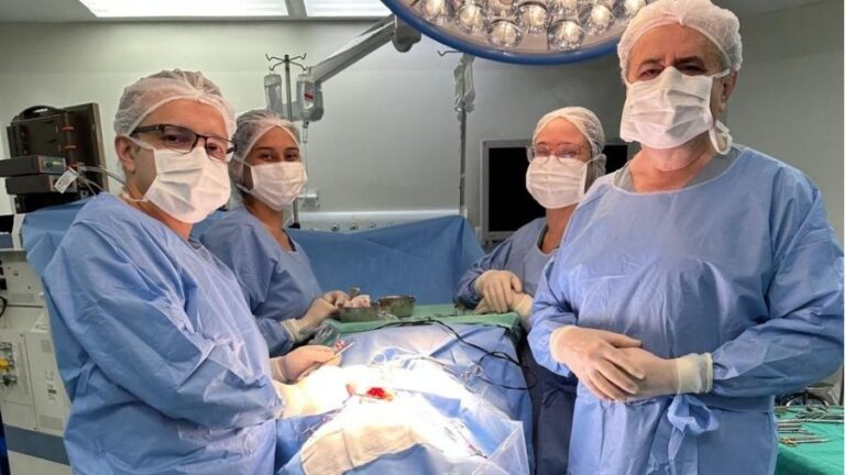 Paciente com risco de tetraplegia se recupera após neurocirurgia no Hospital Regional Norte