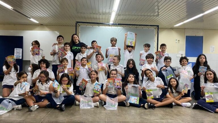 Sicredi Ceará leva educação financeira a alunos do Colégio 7 de Setembro com o projeto “Cine Moedinhas”
