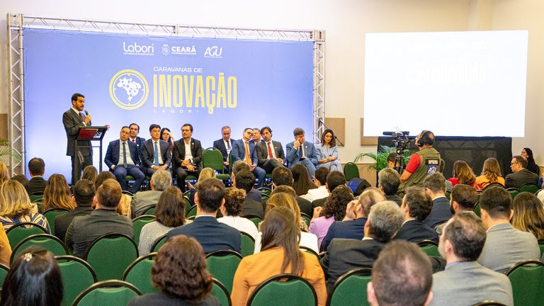 Jorge Messias lança em Fortaleza as Caravanas de Inovação da AGU