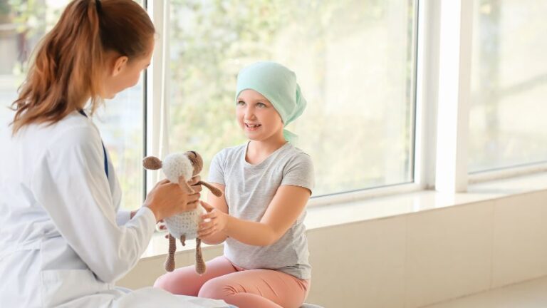 McDia Feliz 2025: Grandes marcas se unem na luta contra o câncer infantojuvenil