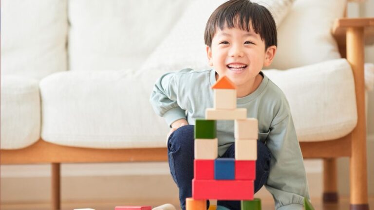 A importância do brincar para o desenvolvimento infantil