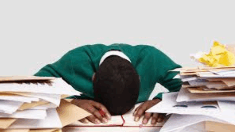 A escola que adoece: como o ambiente impacta a saúde mental de alunos e professores