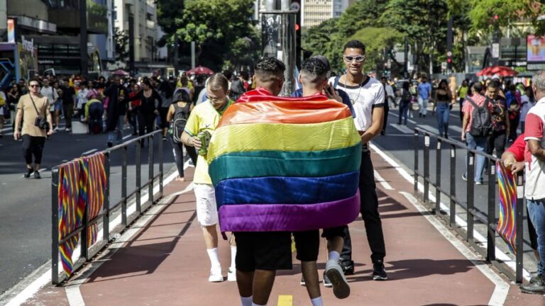 Embratur promove turismo LGBTQIA+ em Conferência Internacional da Diversidade