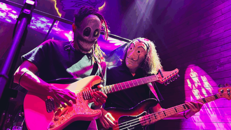 Pub 5 Elementos promove Halloween em Fortaleza com shows e premiação para melhores fantasias