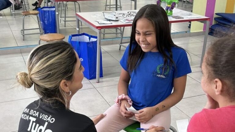 OneSight EssilorLuxottica Foundation promove campanha nacional pelo Dia Mundial da Visão com ações em 12 estados brasileiros 