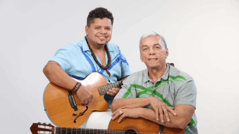 Show “Cumplicidades” com Edinho Vilas Boas e Edmar Gonçalves, Feirinha de Artesanato,  Luisinho Magalhães e Discotecagem no  Cantinho do Frango