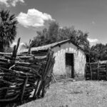 LANÇAMENTO DO FOTOLIVRO “PODE ENTRAR”, DE NEGROSOOUSA, DIA05 DE JUNHO ÀS 20H NA CASA DA CULTURA DE SOBRAL