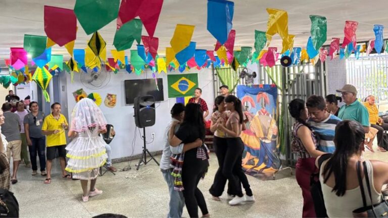 Arraiá da Hemodiálise leva alegria e acolhimento aos pacientes da Santa Casa de Sobral